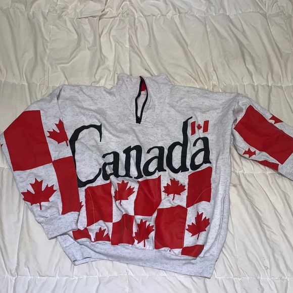 Canada Quarter Zip - Picture 1 of 1